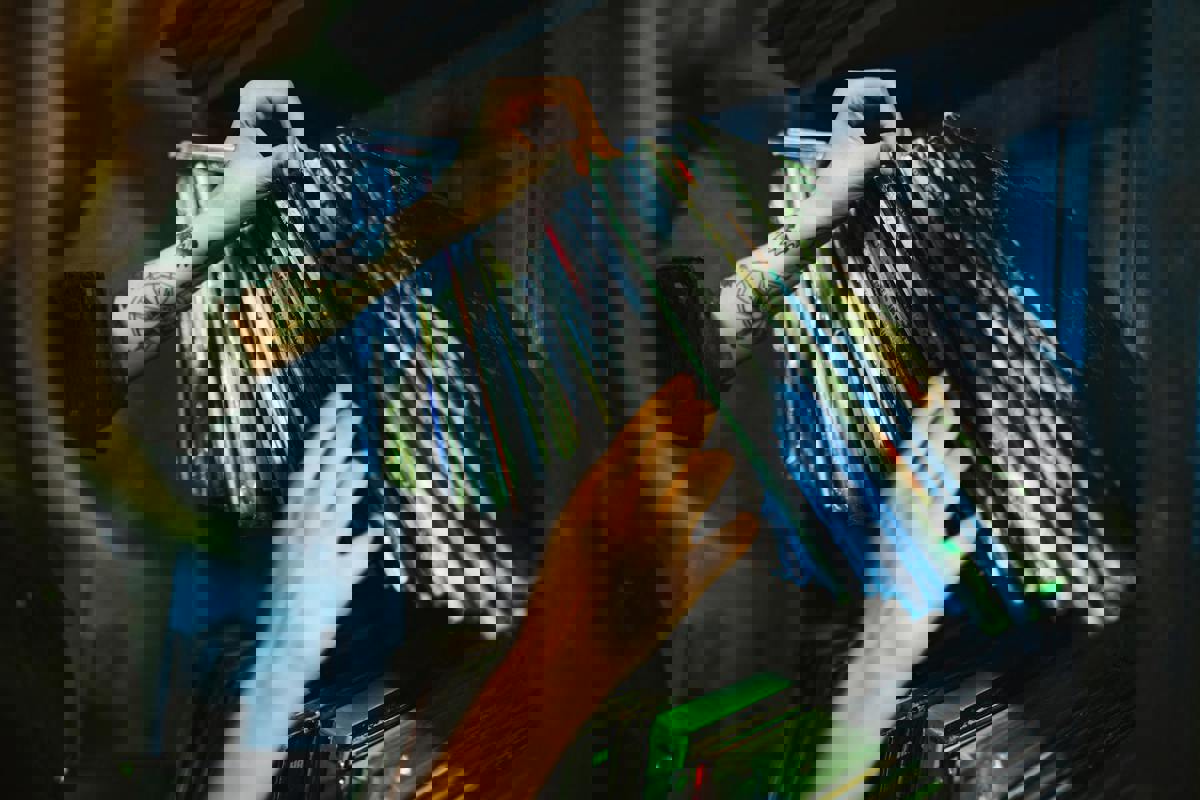 Rediscovered Vinyl Shop Draws Music Enthusiasts with Rare Grooves and Listening Booths